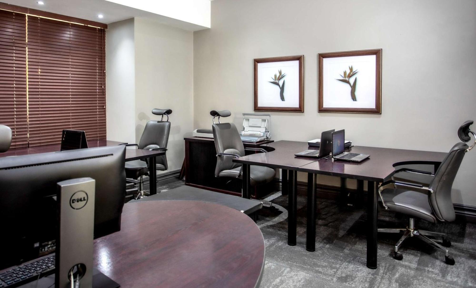 Southern Sun Ridgeway Lusaka Exteriér fotografie